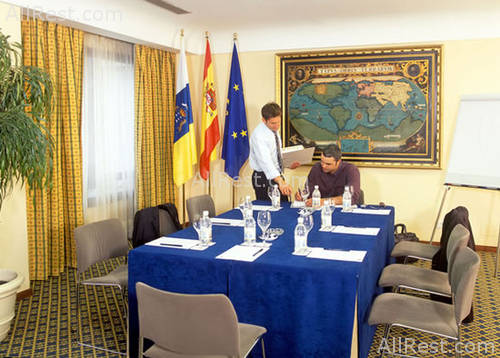 Tryp Iberia 10